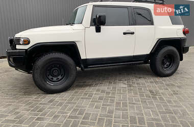 Позашляховик / Кросовер Toyota FJ Cruiser 2008 в Миколаєві