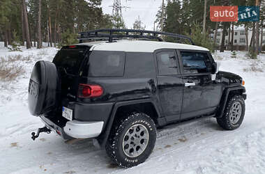 Позашляховик / Кросовер Toyota FJ Cruiser 2006 в Охтирці