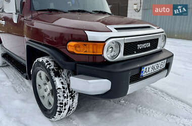 Внедорожник / Кроссовер Toyota FJ Cruiser 2008 в Харькове