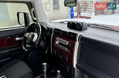 Внедорожник / Кроссовер Toyota FJ Cruiser 2008 в Харькове