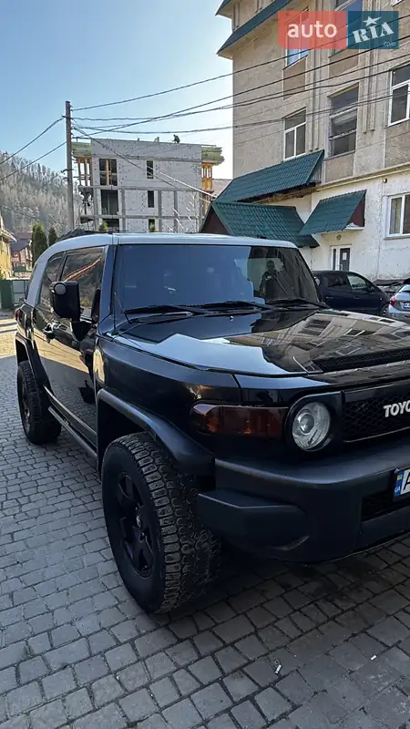 Toyota FJ Cruiser