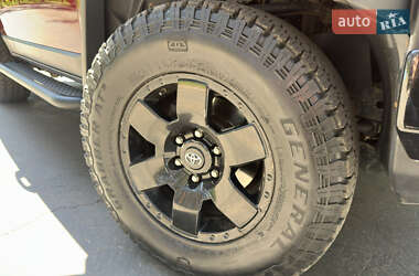 Внедорожник / Кроссовер Toyota FJ Cruiser 2008 в 