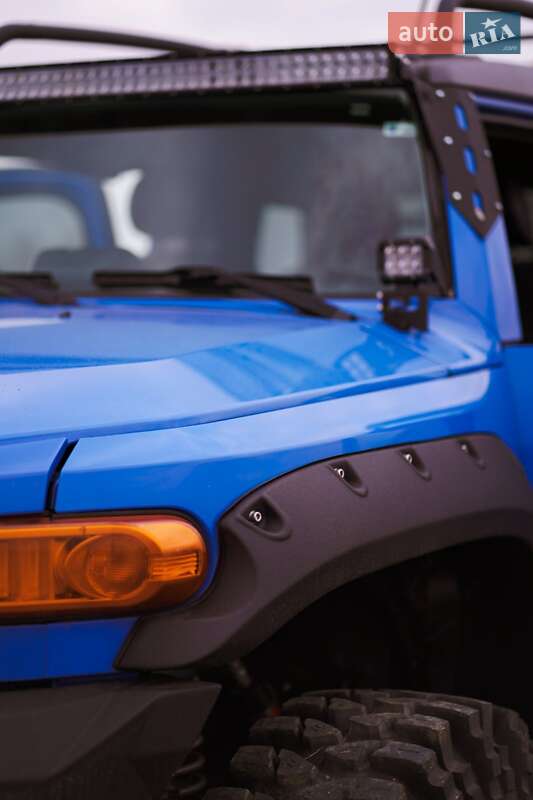Позашляховик / Кросовер Toyota FJ Cruiser 2007 в Івано-Франківську фото 18 Позашляховик / Кросовер Toyota FJ Cruiser 2007 в Івано-Франківську
