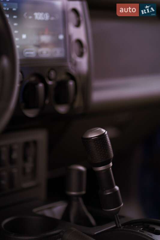 Позашляховик / Кросовер Toyota FJ Cruiser 2007 в Івано-Франківську фото 24 Позашляховик / Кросовер Toyota FJ Cruiser 2007 в Івано-Франківську