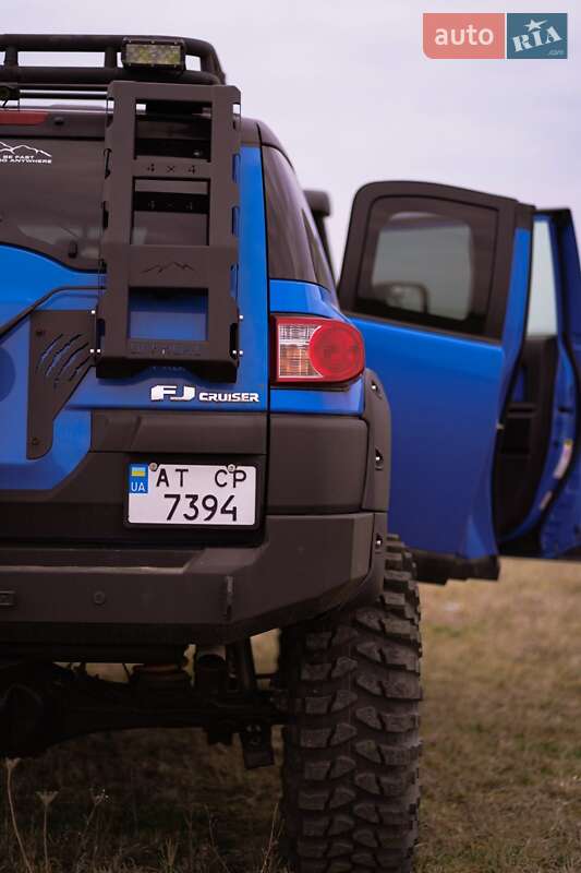 Позашляховик / Кросовер Toyota FJ Cruiser 2007 в Івано-Франківську фото 27 Позашляховик / Кросовер Toyota FJ Cruiser 2007 в Івано-Франківську