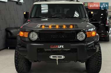 Позашляховик / Кросовер Toyota FJ Cruiser 2007 в 