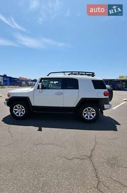 Внедорожник / Кроссовер Toyota FJ Cruiser 2013 в Одессе