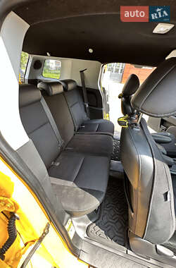 Позашляховик / Кросовер Toyota FJ Cruiser 2008 в 