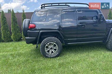 Позашляховик / Кросовер Toyota FJ Cruiser 2008 в 