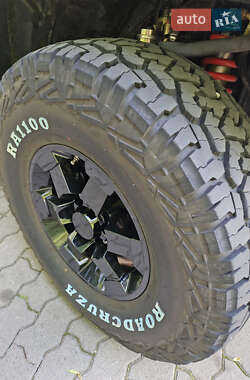 Внедорожник / Кроссовер Toyota FJ Cruiser 2006 в 