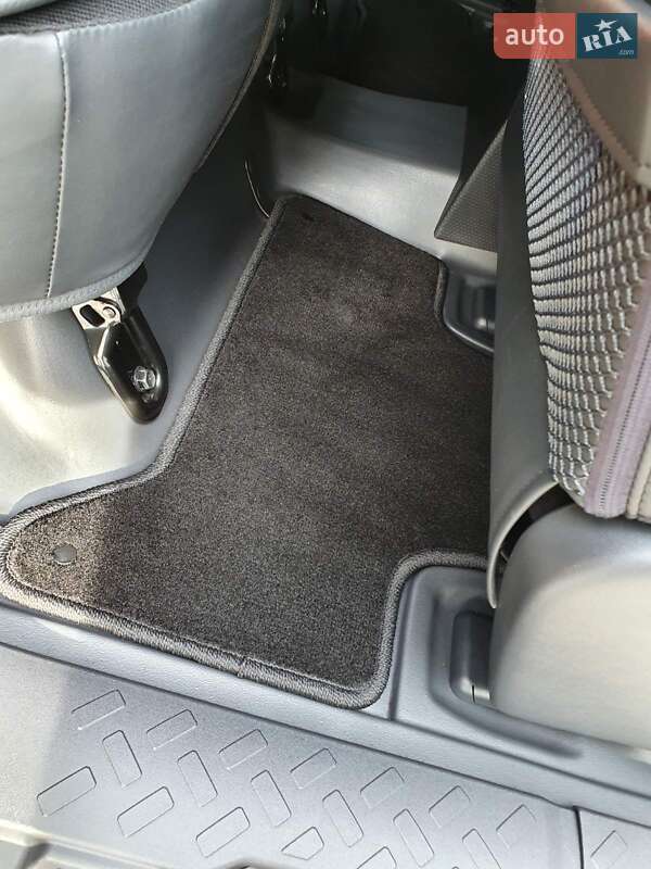 Внедорожник / Кроссовер Toyota FJ Cruiser 2021 в Хмельницком