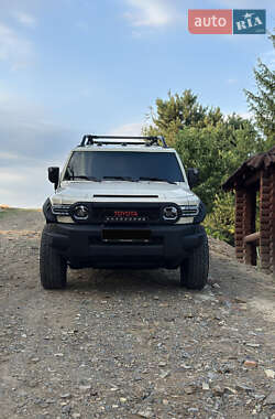 Внедорожник / Кроссовер Toyota FJ Cruiser 2010 в Мукачево