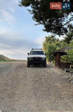 Позашляховик / Кросовер Toyota FJ Cruiser 2010 в Мукачевому