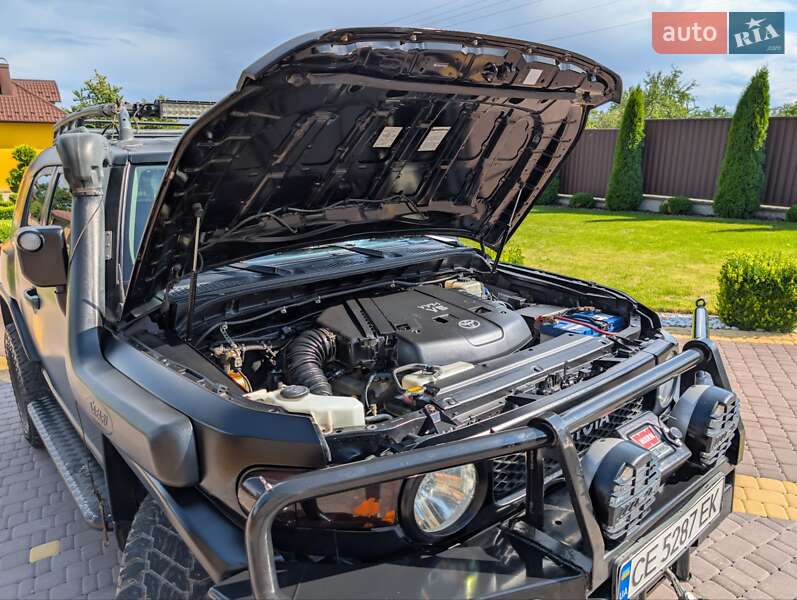 Внедорожник / Кроссовер Toyota FJ Cruiser 2007 в Ивано-Франковске