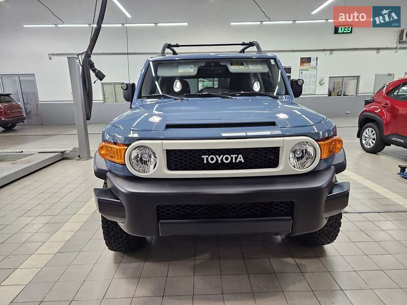 Позашляховик / Кросовер Toyota FJ Cruiser 2014 в Дніпрі