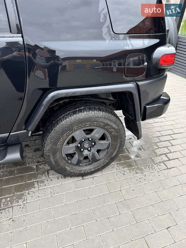 Внедорожник / Кроссовер Toyota FJ Cruiser 2008 в Сумах