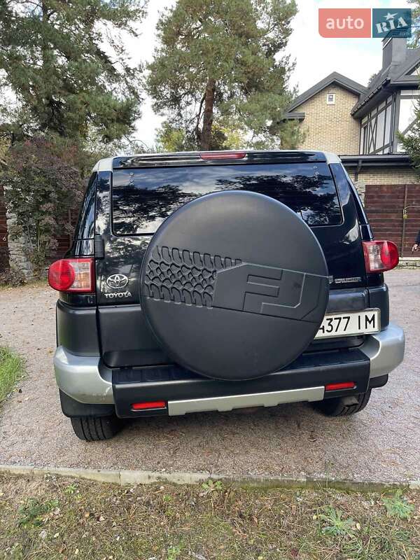 Позашляховик / Кросовер Toyota FJ Cruiser 2008 в Обухові фото 4 Позашляховик / Кросовер Toyota FJ Cruiser 2008 в Обухові