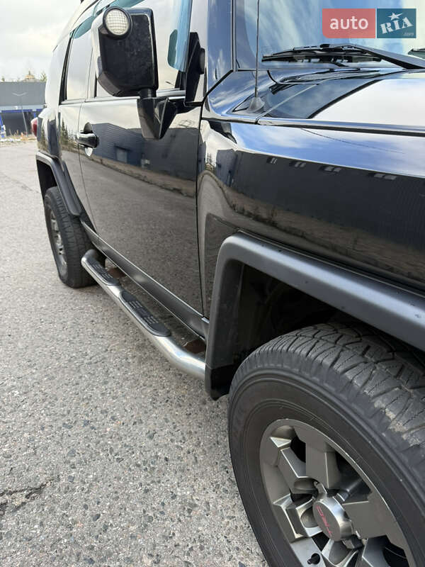 Внедорожник / Кроссовер Toyota FJ Cruiser 2007 в Харькове