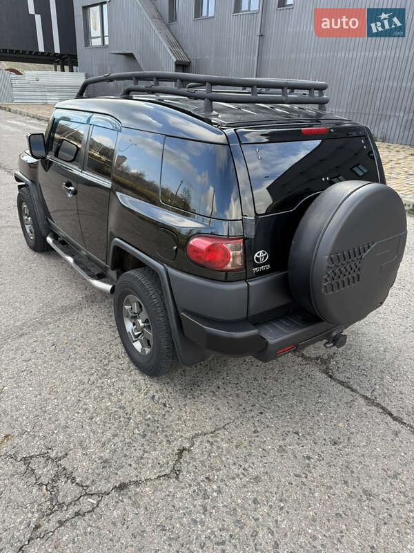 Внедорожник / Кроссовер Toyota FJ Cruiser 2007 в Харькове