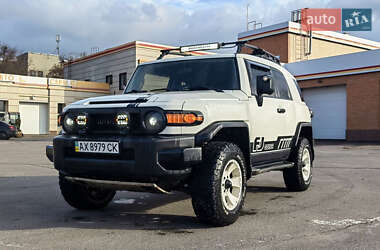 Внедорожник / Кроссовер Toyota FJ Cruiser 2008 в Харькове
