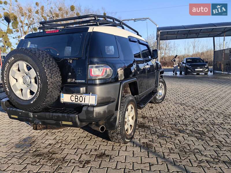 Внедорожник / Кроссовер Toyota FJ Cruiser 2007 в Черновцах
