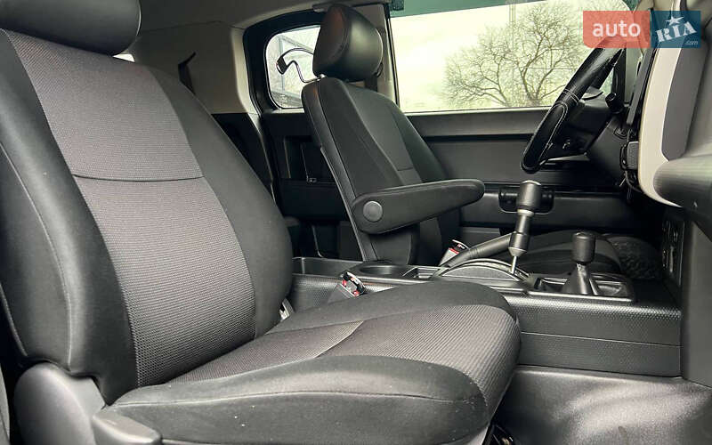 Внедорожник / Кроссовер Toyota FJ Cruiser 2008 в Ивано-Франковске