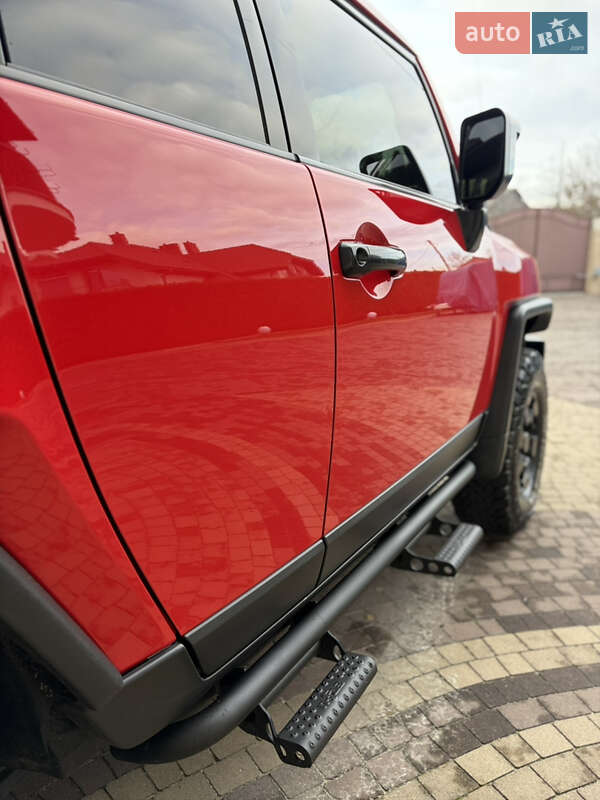 Позашляховик / Кросовер Toyota FJ Cruiser 2012 в Мукачевому фото 13 Позашляховик / Кросовер Toyota FJ Cruiser 2012 в Мукачевому