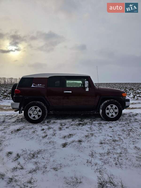 Позашляховик / Кросовер Toyota FJ Cruiser 2008 в Тульчині