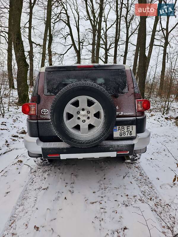 Позашляховик / Кросовер Toyota FJ Cruiser 2008 в Тульчині