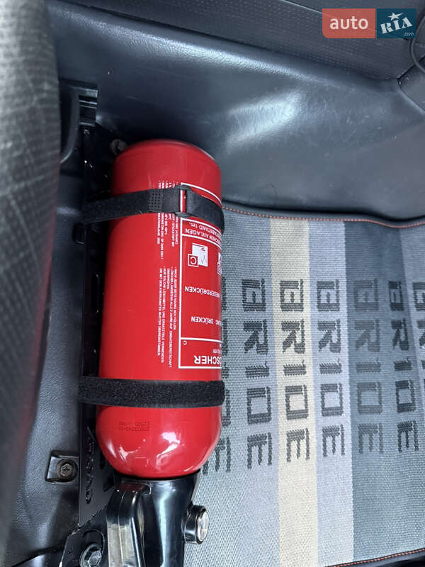 Внедорожник / Кроссовер Toyota FJ Cruiser 2012 в Одессе фото 37 Внедорожник / Кроссовер Toyota FJ Cruiser 2012 в Одессе