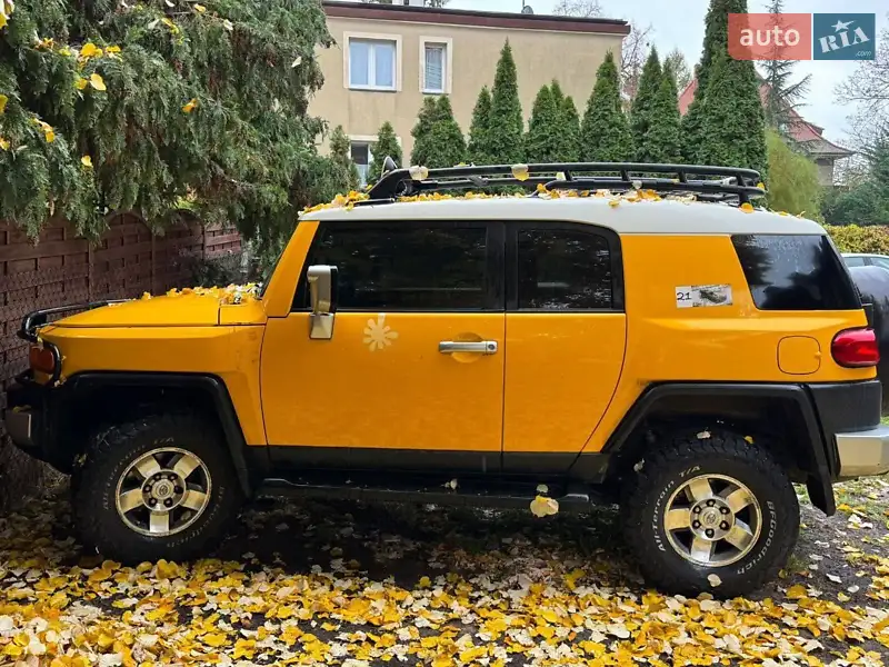 Toyota FJ Cruiser
