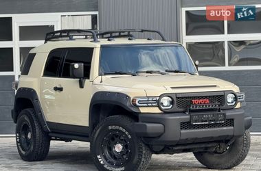 Внедорожник / Кроссовер Toyota FJ Cruiser 2010 в Мукачево