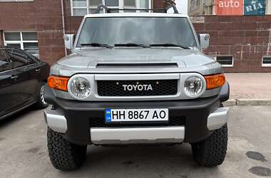 Внедорожник / Кроссовер Toyota FJ Cruiser 2011 в Одессе
