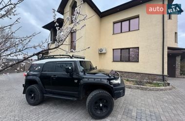Внедорожник / Кроссовер Toyota FJ Cruiser 2006 в Кривом Роге