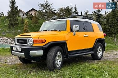 Позашляховик / Кросовер Toyota FJ Cruiser 2008 в Харкові