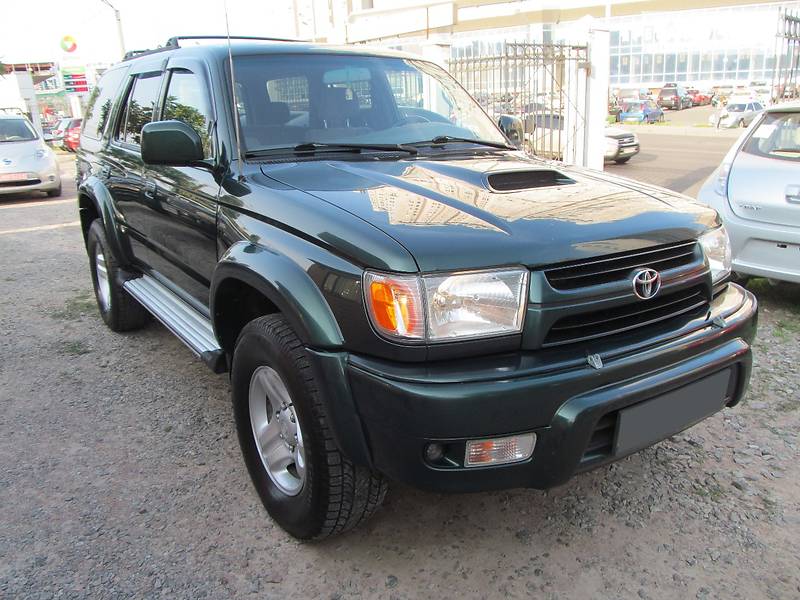 Внедорожник / Кроссовер Toyota Fortuner 2001 в 