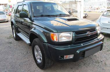 Внедорожник / Кроссовер Toyota Fortuner 2001 в 