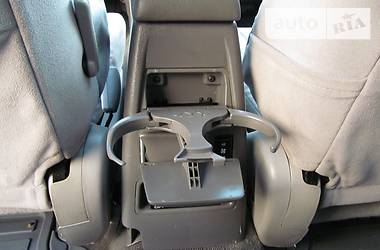 Внедорожник / Кроссовер Toyota Fortuner 2001 в 