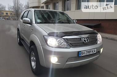 Внедорожник / Кроссовер Toyota Fortuner 2007 в Черноморске