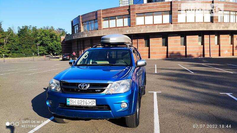 Toyota Fortuner 2007