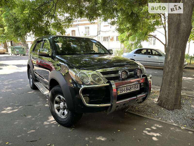 Внедорожник / Кроссовер Toyota Fortuner 2006 в Одессе