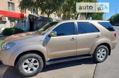 Внедорожник / Кроссовер Toyota Fortuner 2006 в Бердичеве