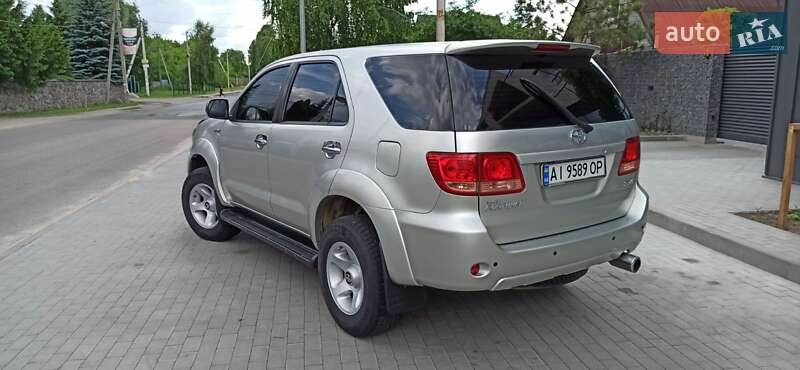 Внедорожник / Кроссовер Toyota Fortuner 2007 в Василькове