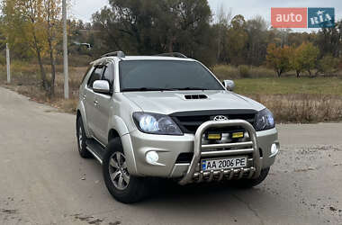 Внедорожник / Кроссовер Toyota Fortuner 2007 в Харькове