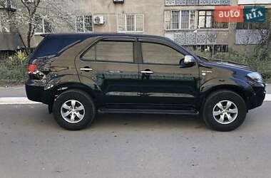 Внедорожник / Кроссовер Toyota Fortuner 2007 в Харькове