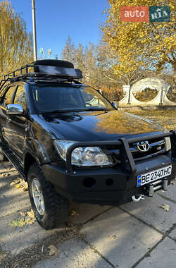 Внедорожник / Кроссовер Toyota Fortuner 2007 в Николаеве