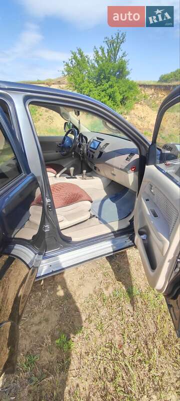 Позашляховик / Кросовер Toyota Fortuner 2008 в Подільську