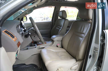 Внедорожник / Кроссовер Toyota Fortuner 2007 в 