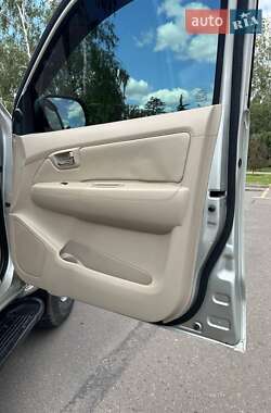 Внедорожник / Кроссовер Toyota Fortuner 2008 в 