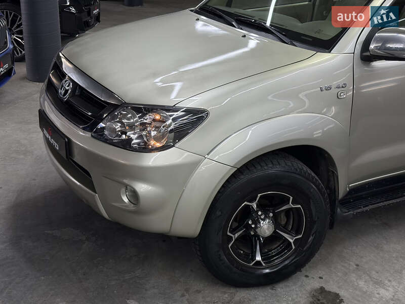 Внедорожник / Кроссовер Toyota Fortuner 2007 в Одессе